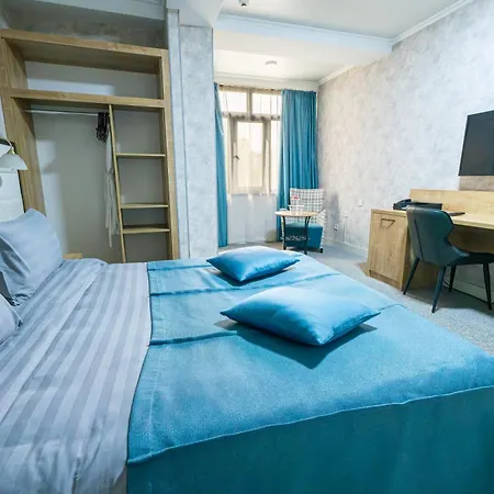 Onyx Hotel Bishkek-3